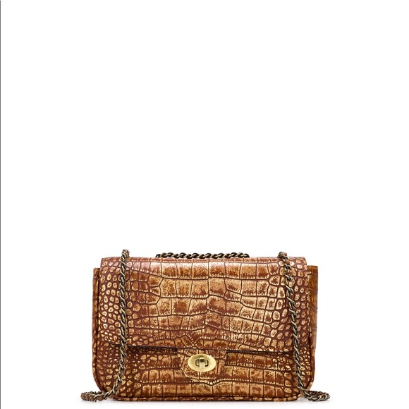 Patricia Nash Handbags - Patricia Nash Lorenza SHLDR Bag. Metallic/Gold